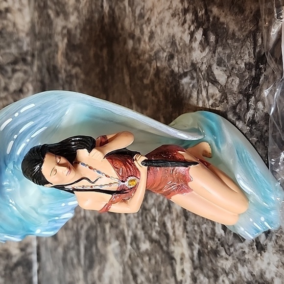Spirit of the living waters sculptural fantasy figure #2 NIB - Picture 2 of 6